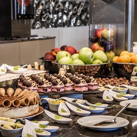 Prestige - Full Board スヴェティ・ヴラス