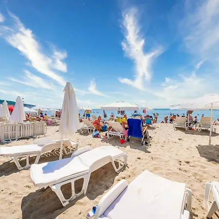 Prestige - Full Board 아파트 스베티 블라스